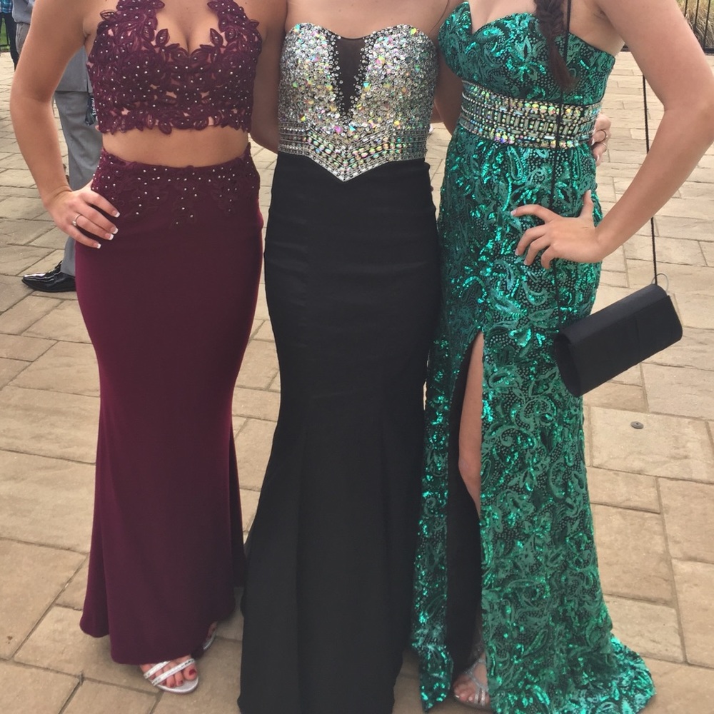 Prom Dress - Picture 3 of 3
